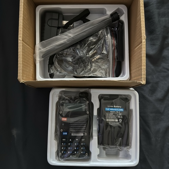 Baofeng bf-f8HP - Picture 2 of 3